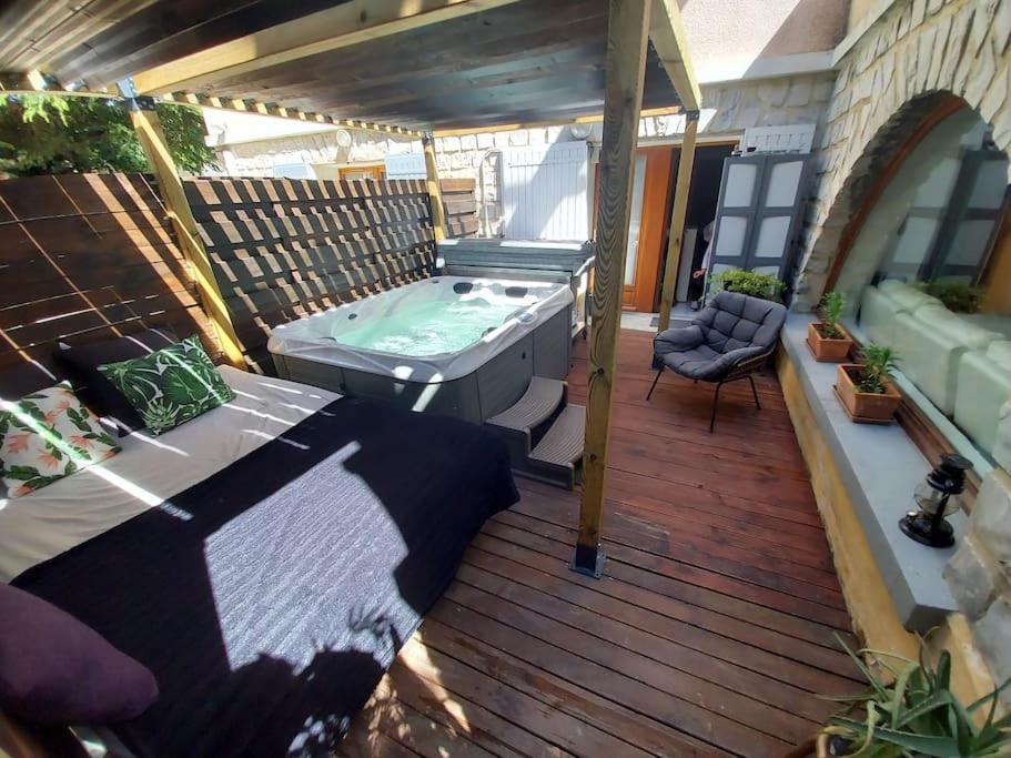 Apartament Loft Ravissant Avec Jacuzzi Et Parc Orange  Zewnętrze zdjęcie